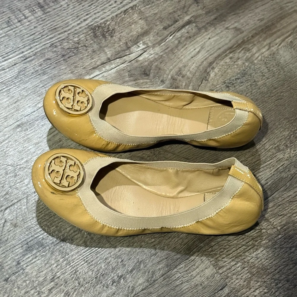 Tory Burch Women's Gold‎ Ballet Flats
